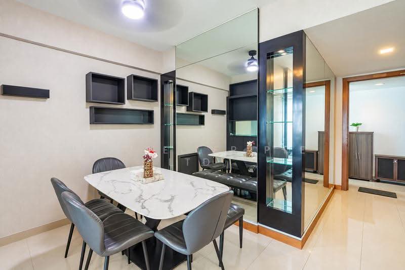 Blue Horizon, 21 West Coast Crescent, Buona Vista / West Coast / Clementi New Town, 3 Bedrooms, 1,152 sqft, Condominium For Sale, by Gina Tow, 500285102 - Dining Room - PropertyGuru.com.sg