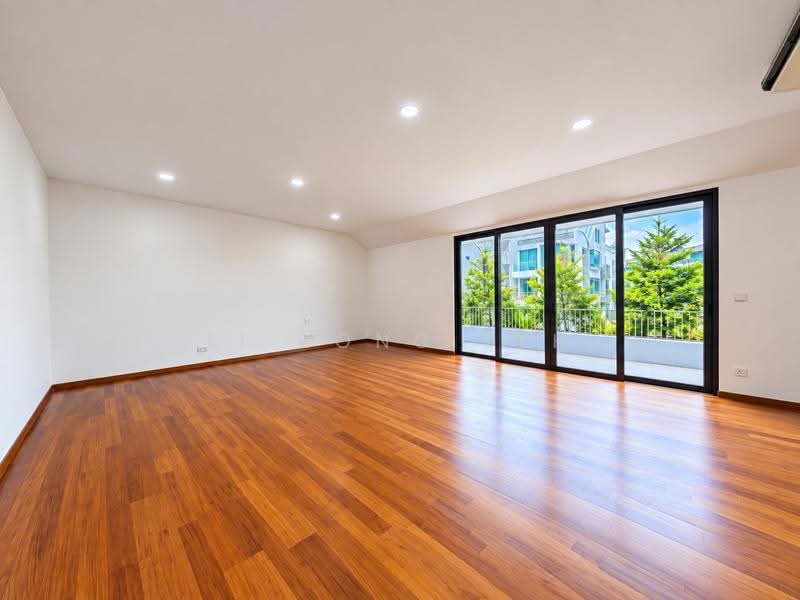 MOVE IN READY! BRAND NEW FERNHILL SEMI D!, Stevens Road / Fernhill Road / Dalvey Road, Tanglin / Holland / Bukit Timah, 7 Bedrooms, 9,500 sqft, Semi-Detached House For Sale, by Li Rong Teh, 500285105 - Living Room - PropertyGuru.com.sg