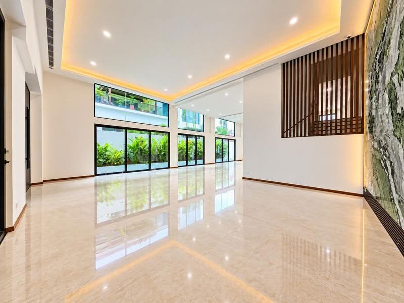 MOVE IN READY! BRAND NEW FERNHILL SEMI D!, Stevens Road / Fernhill Road / Dalvey Road, Tanglin / Holland / Bukit Timah, 7 Bedrooms, 9,500 sqft, Semi-Detached House For Sale, by Li Rong Teh, 500285105 - Living Room - PropertyGuru.com.sg