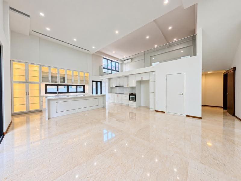 MOVE IN READY! BRAND NEW FERNHILL SEMI D!, Stevens Road / Fernhill Road / Dalvey Road, Tanglin / Holland / Bukit Timah, 7 Bedrooms, 9,500 sqft, Semi-Detached House For Sale, by Li Rong Teh, 500285105 - Kitchen - PropertyGuru.com.sg