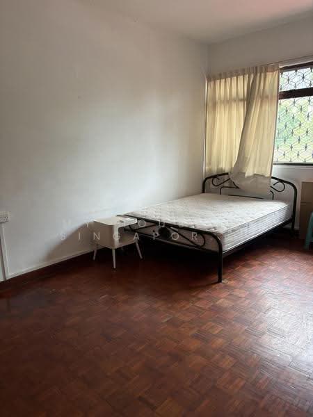Mayflower MRT Terrace house Master room for rent, Ellington Square, Ang Mo Kio / Bishan / Thomson, Room Rental, 230 sqft, Terraced House For Rent, by Desmond, 500285109 - Bedroom - PropertyGuru.com.sg
