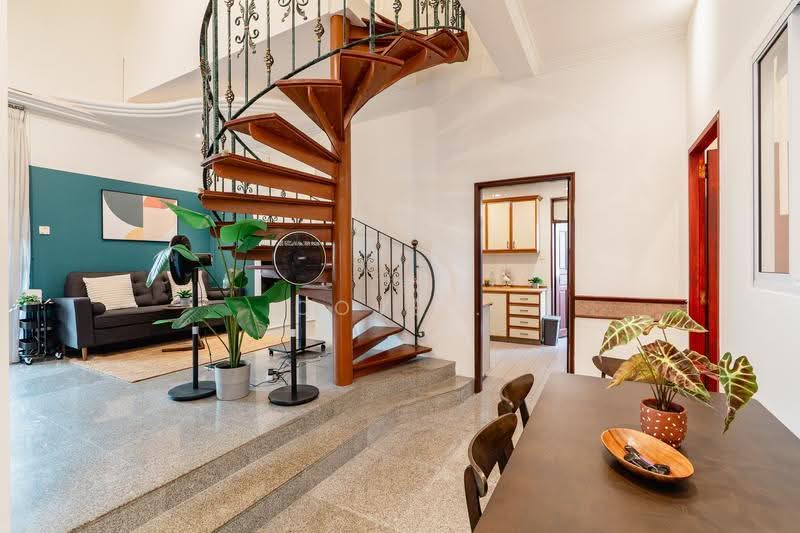 Fragrance Court, 12 Yew Siang Road, Buona Vista / West Coast / Clementi New Town, Room Rental, 156 sqft, Condominium For Rent, by Cove, 500285142 - Living Room - PropertyGuru.com.sg