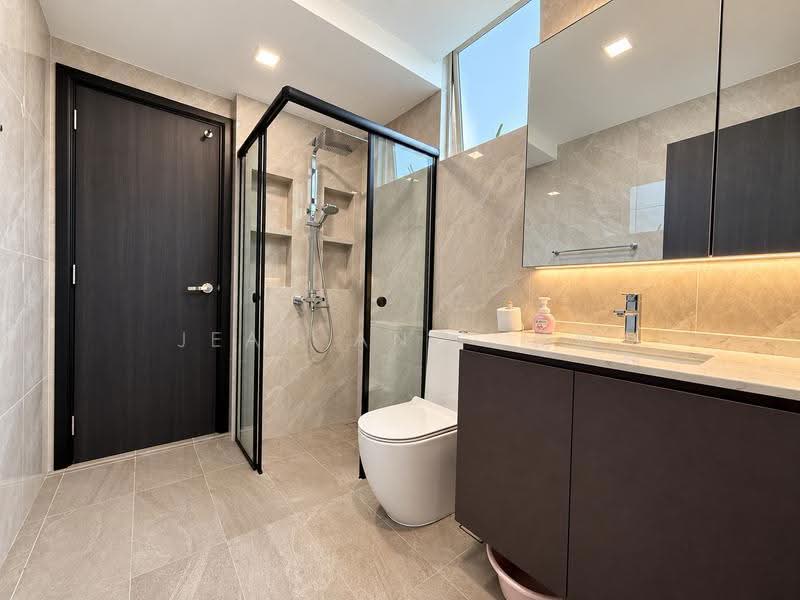 Woodgrove view, Admiralty / Woodlands, 5 Bedrooms, 3,225 sqft, Corner Terrace For Sale, by Jean Ang  诗吟, 500285183 - Bathroom - PropertyGuru.com.sg