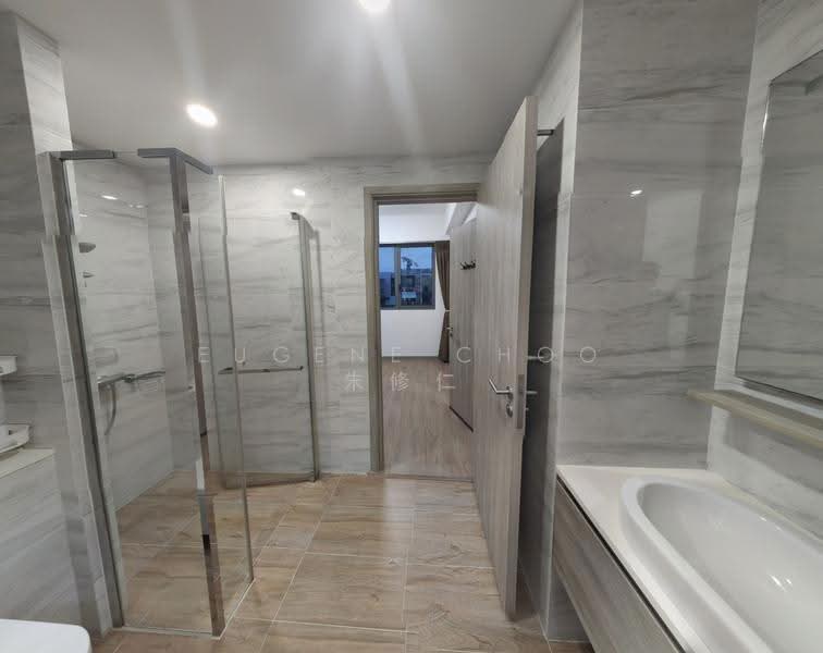 The Alps Residences, 107 Tampines Street 86, Pasir Ris / Tampines, Studio, 495 sqft, Condominium For Sale, by Eugene Choo 朱修仁, 500285199 - Bathroom - PropertyGuru.com.sg