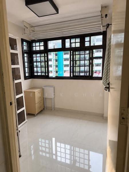 74 Whampoa Drive, 74 Whampoa Drive, Balestier / Toa Payoh, 2 Bedrooms, 710 sqft, HDB Flat For Sale, by Renick Chua, 500285212 - Balcony - PropertyGuru.com.sg