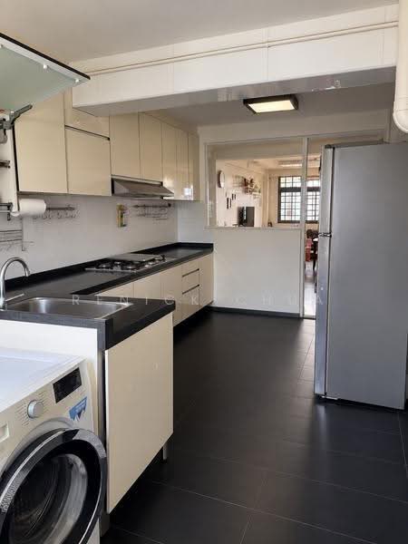 74 Whampoa Drive, 74 Whampoa Drive, Balestier / Toa Payoh, 2 Bedrooms, 710 sqft, HDB Flat For Sale, by Renick Chua, 500285212 - Kitchen - PropertyGuru.com.sg