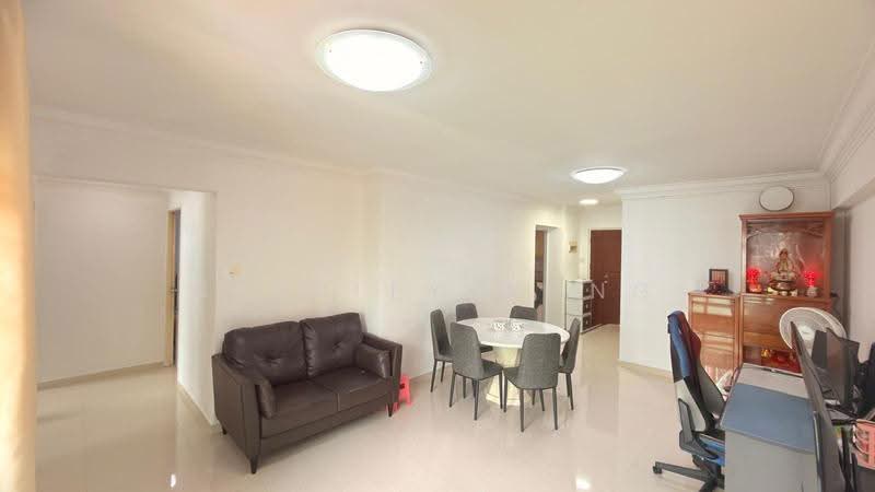 687B Woodlands Drive 75, 687B Woodlands Drive 75, Admiralty / Woodlands, 3 Bedrooms, 1,012 sqft, HDB Flat For Sale, by Stanley Wong, 500285216 - Living Room - PropertyGuru.com.sg