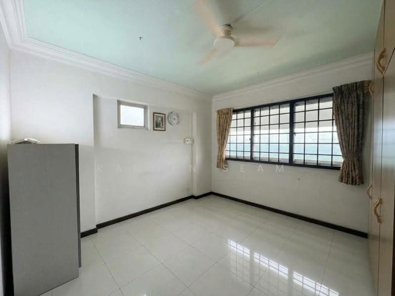 408 Pasir Ris Drive 6, 408 Pasir Ris Drive 6, Pasir Ris / Tampines, 4 Bedrooms, 1,582 sqft, HDB Flat For Sale, by Karmen Seam, 500285238 - Bedroom - PropertyGuru.com.sg