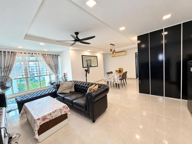 126C Edgedale Plains, 126C Edgedale Plains, Hougang / Punggol / Sengkang, 3 Bedrooms, 1,184 sqft, HDB Flat For Sale, by Jerez Amsyar, 500285254 - Living Room - PropertyGuru.com.sg