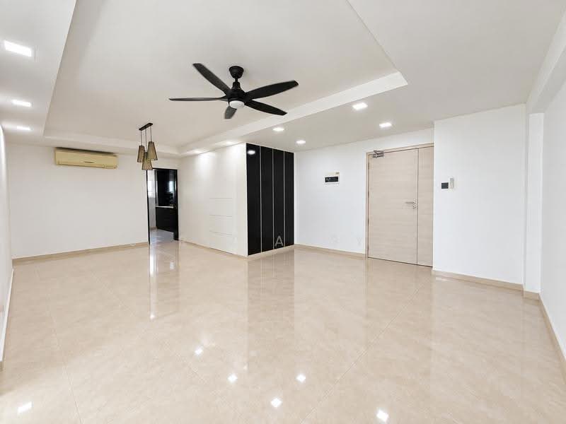 126C Edgedale Plains, 126C Edgedale Plains, Hougang / Punggol / Sengkang, 3 Bedrooms, 1,184 sqft, HDB Flat For Sale, by Jerez Amsyar, 500285254 - Living Room - PropertyGuru.com.sg