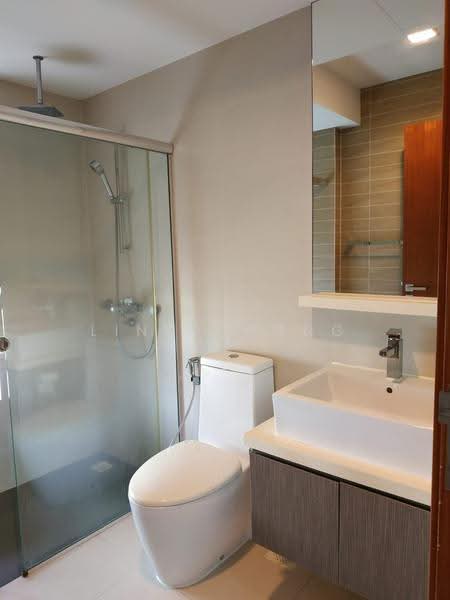 Mi Casa, 315 Choa Chu Kang Avenue 3, Dairy Farm / Bukit Panjang / Choa Chu Kang, 2 Bedrooms, 1,119 sqft, Condominium For Rent, by Lindy Wong, 500285262 - Master Bathroom - PropertyGuru.com.sg