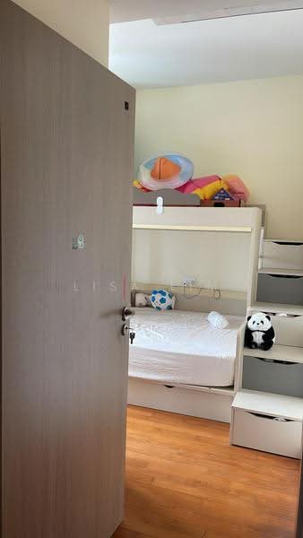 Parc Palais, 53 Hume Avenue, Clementi Park / Upper Bukit Timah, 3 Bedrooms, 1,356 sqft, Condominium For Sale, by Lisa Lim, 500285274 - Bedroom - PropertyGuru.com.sg