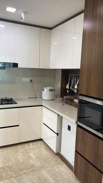 Parc Palais, 53 Hume Avenue, Clementi Park / Upper Bukit Timah, 3 Bedrooms, 1,356 sqft, Condominium For Sale, by Lisa Lim, 500285274 - Kitchen - PropertyGuru.com.sg