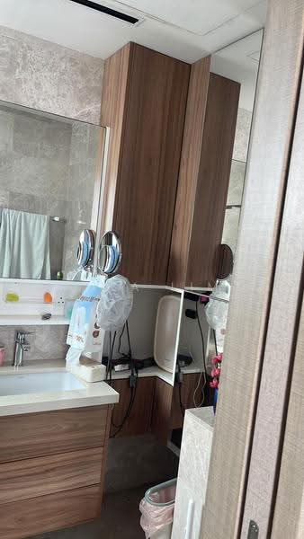 Parc Palais, 53 Hume Avenue, Clementi Park / Upper Bukit Timah, 3 Bedrooms, 1,356 sqft, Condominium For Sale, by Lisa Lim, 500285274 - Bathroom - PropertyGuru.com.sg