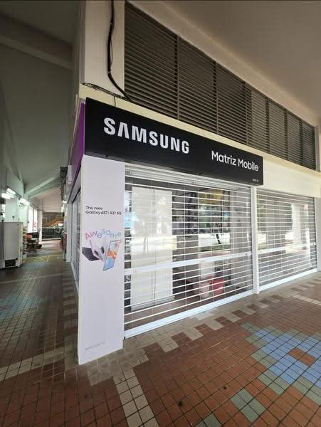 HDB Shop - No ABSD (Bukit Batok Centra), Dairy Farm / Bukit Panjang / Choa Chu Kang, 538 sqft, Shop / Shophouse For Sale, by Johnny Chia Pu Joo, 500285288 - CommercialGuru.com.sg