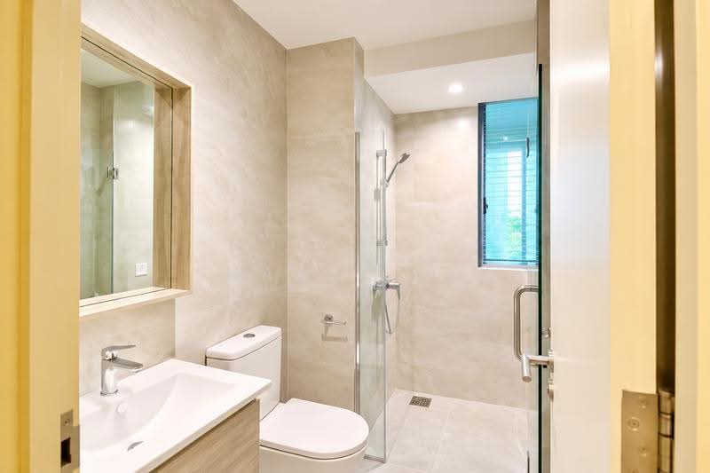 The Chuan, 31 Lorong chuan, Hougang / Punggol / Sengkang, 2 Bedrooms, 936 sqft, Condominium For Sale, by Sharol Pek, 500285293 - Bathroom - PropertyGuru.com.sg