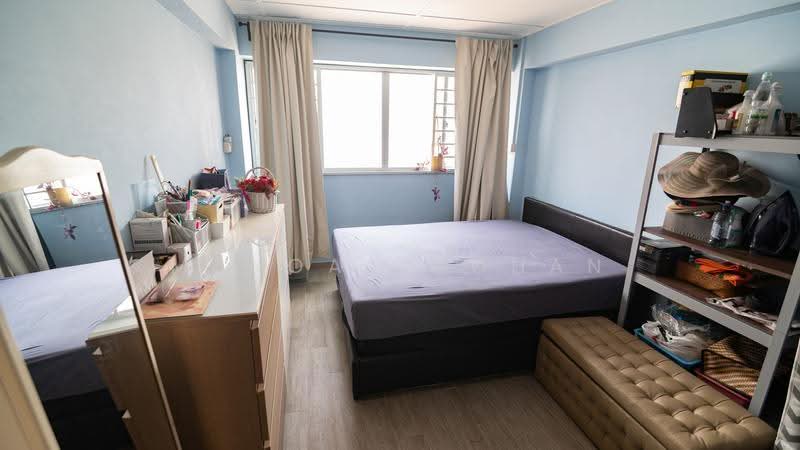 683 Tessensohn Road, 683 Tessensohn Road, Farrer Park / Serangoon Rd, 3 Bedrooms, 1,109 sqft, HDB Flat For Sale, by Manoaj Mohan, 500285299 - Bedroom 2 - PropertyGuru.com.sg