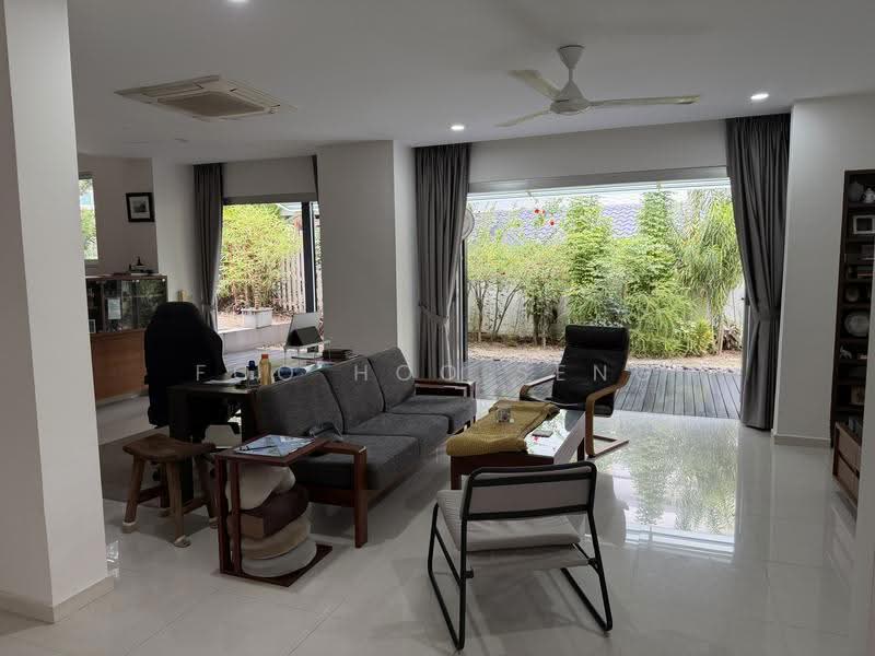 Faber Drive, Faber Drive, Clementi Park / Upper Bukit Timah, 4 Bedrooms, 3,200 sqft, Semi-Detached House For Rent, by Foo Hoo Seng, 500285301 - Living Room - PropertyGuru.com.sg