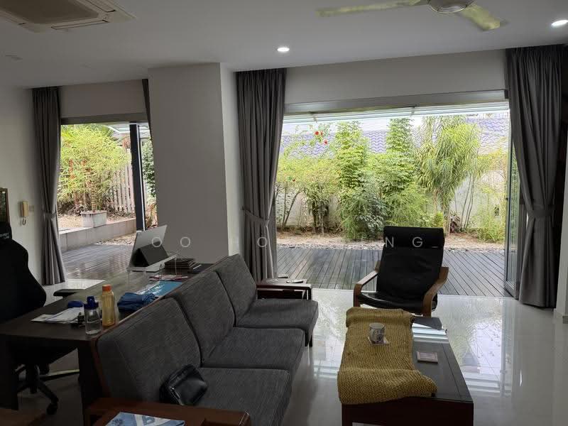 Faber Drive, Faber Drive, Clementi Park / Upper Bukit Timah, 4 Bedrooms, 3,200 sqft, Semi-Detached House For Rent, by Foo Hoo Seng, 500285301 - Living Room - PropertyGuru.com.sg