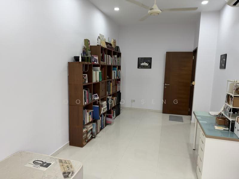 Faber Drive, Faber Drive, Clementi Park / Upper Bukit Timah, 4 Bedrooms, 3,200 sqft, Semi-Detached House For Rent, by Foo Hoo Seng, 500285301 - Study - PropertyGuru.com.sg