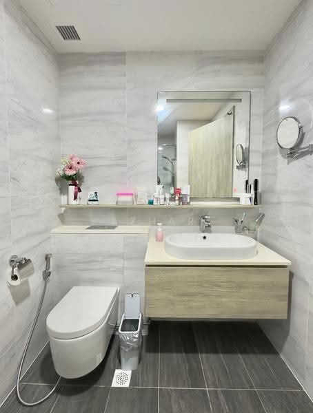 The Alps Residences, 115 Tampines Street 86, Pasir Ris / Tampines, 3 Bedrooms, 1,066 sqft, Condominium For Sale, by Azhar Baksin, 500285302 - Master Bathroom - PropertyGuru.com.sg
