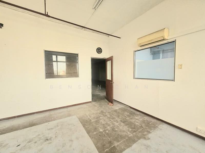 Yi Xiu Factory Building, 65 Sims Avenue, Eunos / Geylang / Paya Lebar, 1,700 sqft, Warehouse For Rent, by Benson Chan, 500285313 - Interior - CommercialGuru.com.sg