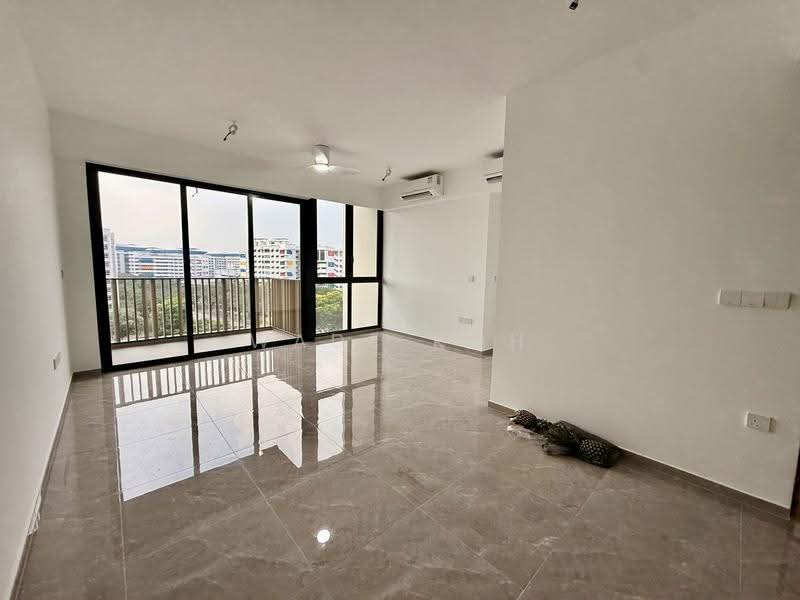 Norwood Grand, 10 Champions Way, Admiralty / Woodlands, 3 Bedrooms, 1,044 sqft, Condominium For Rent, by Wade Koh, 500285344 - Living Room - PropertyGuru.com.sg