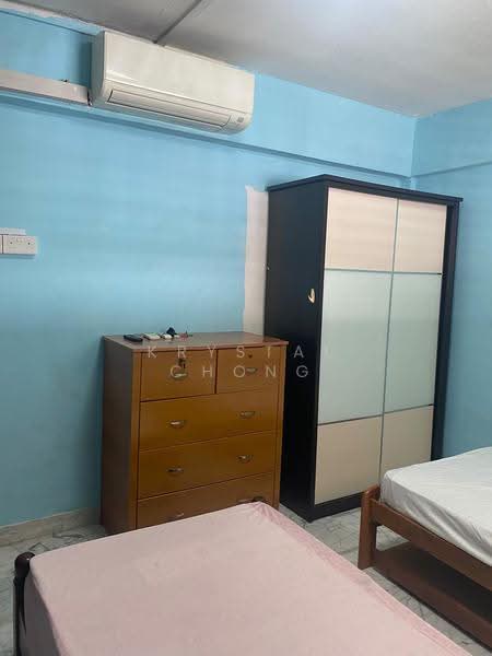 230 Serangoon Avenue 4, 230 Serangoon Avenue 4, Hougang / Punggol / Sengkang, Room Rental, 120 sqft, HDB Flat For Rent, by Krystal Chong, 500285345 - Bedroom - PropertyGuru.com.sg