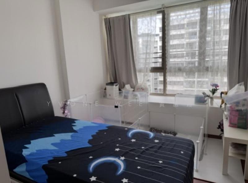 Waterfront Gold, 752 Bedok Reservoir Road, Bedok / Upper East Coast, 2 Bedrooms, 872 sqft, Condominium For Sale, by Yvone Wee 黄惠霞, 500285346 - Bedroom - PropertyGuru.com.sg