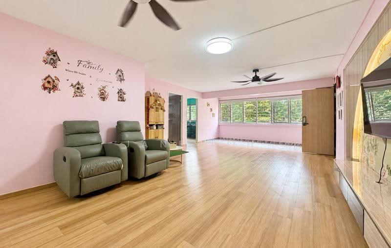 603 Yishun Street 61, 603 Yishun Street 61, Sembawang / Yishun, Room Rental, 120 sqft, HDB Flat For Rent, by Jane Toh, 500285349 - Living Room - PropertyGuru.com.sg