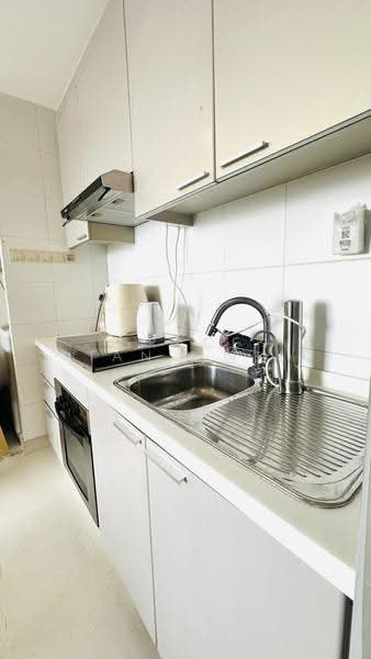 Starville, 68 Lengkong Tiga, Eunos / Geylang / Paya Lebar, 1 Bedroom, 581 sqft, Condominium For Sale, by Grace Tan 陈丽玲, 500285357 - Kitchen - PropertyGuru.com.sg