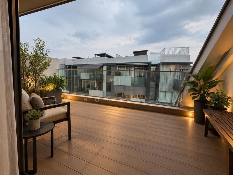 Loft @ Stevens, 68 Stevens Road, Tanglin / Holland / Bukit Timah, 2 Bedrooms, 775 sqft, Condominium For Sale, by Tan Hong Liang, 500285359 - Balcony - PropertyGuru.com.sg