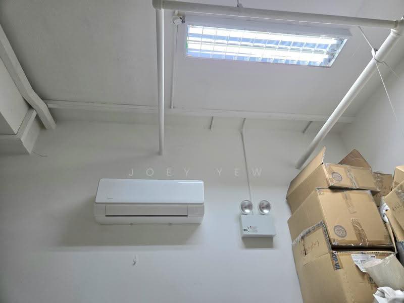 Woodlands Bizhub, 242 Woodlands Industrial Park E5, Sembawang / Yishun, 206 sqft, Factory / Workshop (B2) For Rent, by Joey Yew, 500285360 - CommercialGuru.com.sg