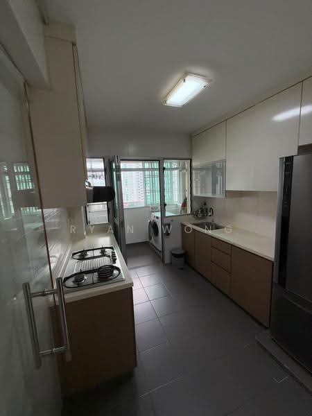 446B Jalan Kayu, 446B Jalan Kayu, Seletar / Yio Chu Kang, 3 Bedrooms, 1,001 sqft, HDB Flat For Rent, by Ryan Wong, 500285362 - Kitchen - PropertyGuru.com.sg
