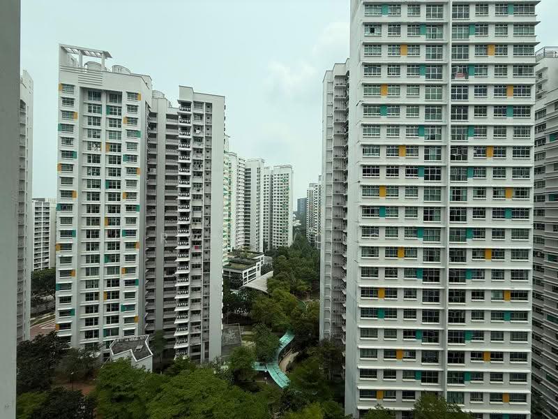 446B Jalan Kayu, 446B Jalan Kayu, Seletar / Yio Chu Kang, 3 Bedrooms, 1,001 sqft, HDB Flat For Rent, by Ryan Wong, 500285362 - Living room view - PropertyGuru.com.sg
