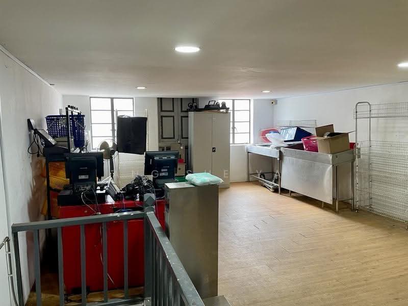 Little India Shop Houses, 31 Veerasamy Road, Farrer Park / Serangoon Rd, 1,046 sqft, Shop / Shophouse For Sale, by Ang Sue Ya, 500285363 - Interior - CommercialGuru.com.sg