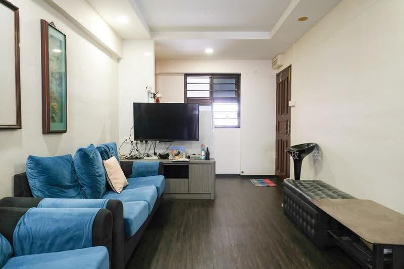 309 Shunfu Road, 309 Shunfu Road, Ang Mo Kio / Bishan / Thomson, 2 Bedrooms, 721 sqft, HDB Flat For Sale, by Marcus Lim 林政宏, 500285371 - Living Room - PropertyGuru.com.sg
