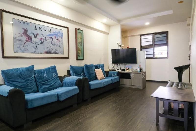 309 Shunfu Road, 309 Shunfu Road, Ang Mo Kio / Bishan / Thomson, 2 Bedrooms, 721 sqft, HDB Flat For Sale, by Marcus Lim 林政宏, 500285371 - Living Room - PropertyGuru.com.sg