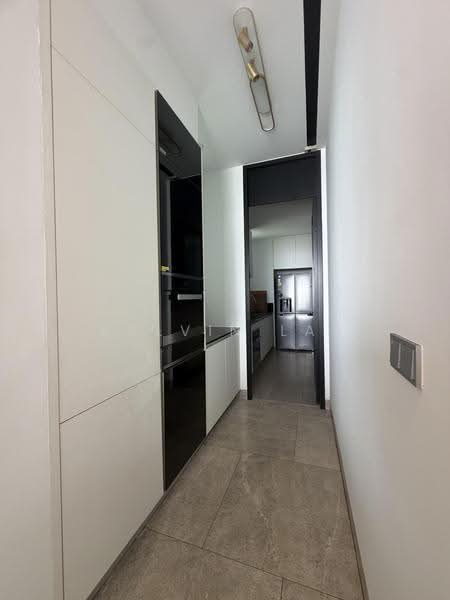 Martin Modern, 8 Martin Place, Orchard / River Valley, 4 Bedrooms, 1,733 sqft, Apartment For Rent, by Kalvin Lai, 500285374 - Kitchen - PropertyGuru.com.sg