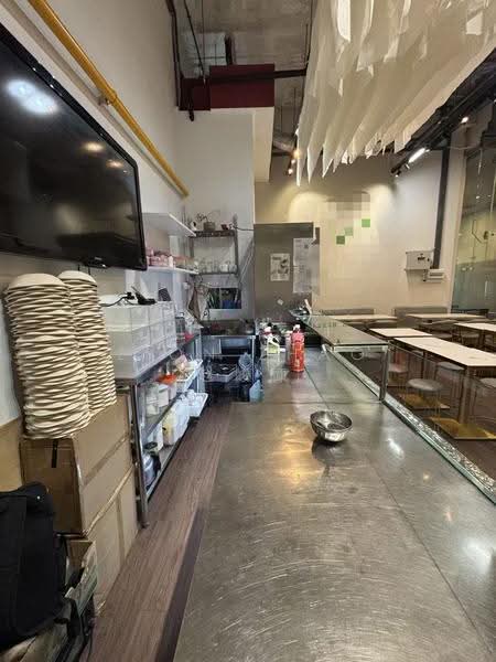 Biopolis, Neuros, 8 Biomedical Grove, Buona Vista / West Coast / Clementi New Town, 560 sqft, Business / Science Park For Rent, by Zion Zhao 赵峻慷, 500285383 - Kitchen - CommercialGuru.com.sg