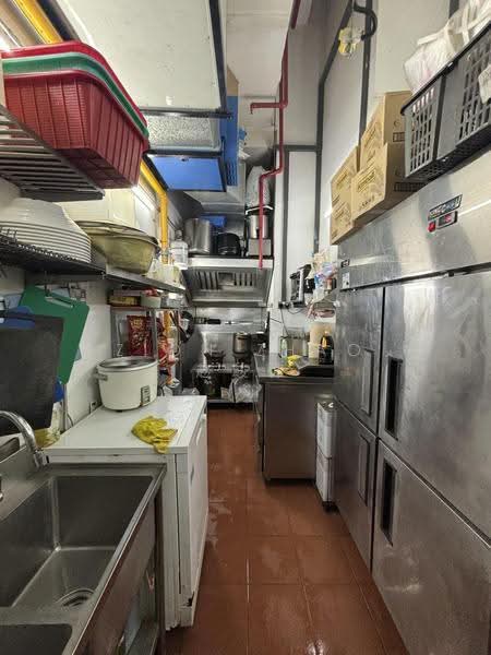 Biopolis, Neuros, 8 Biomedical Grove, Buona Vista / West Coast / Clementi New Town, 560 sqft, Business / Science Park For Rent, by Zion Zhao 赵峻慷, 500285383 - Kitchen - CommercialGuru.com.sg