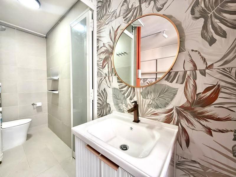 35 Circuit Road, 35 Circuit Road, Macpherson / Potong Pasir, Room Rental, 130 sqft, HDB Flat For Rent, by Deborah Guo, 500285397 - Bathroom - PropertyGuru.com.sg