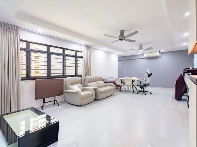 681C Jurong West Central 1, 681C Jurong West Central 1, Boon Lay / Jurong / Tuas, 3 Bedrooms, 1,238 sqft, HDB Flat For Sale, by Zee Koh, 500285408 - Living Room - PropertyGuru.com.sg