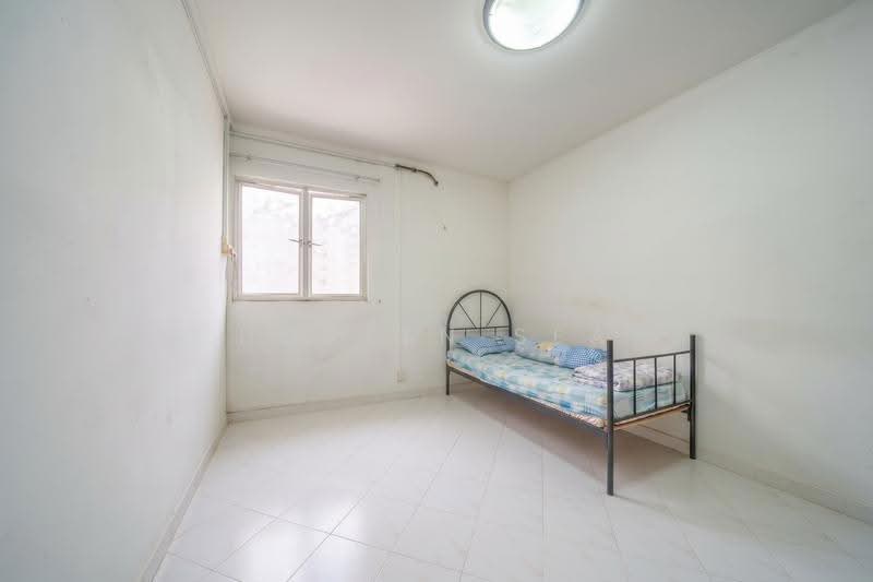135 Bedok Reservoir Road, 135 Bedok Reservoir Road, Bedok / Upper East Coast, 3 Bedrooms, 904 sqft, HDB Flat For Sale, by Doreen Sea, 500285425 - Bedroom - PropertyGuru.com.sg