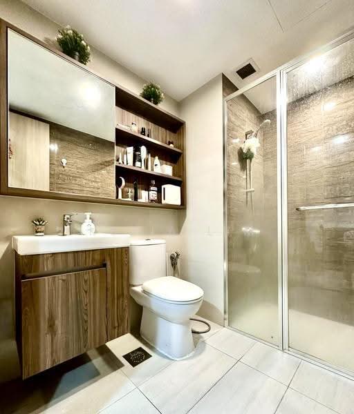 Sol Acres, 8 Choa Chu Kang Grove, Dairy Farm / Bukit Panjang / Choa Chu Kang, 1 Bedroom, 570 sqft, Condominium For Rent, by Kezia Lim, 500285429 - Bathroom - PropertyGuru.com.sg