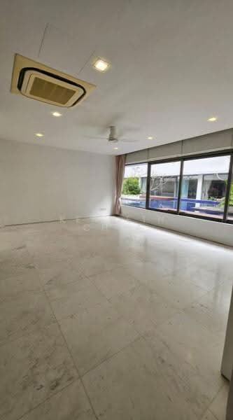 Gentle Reflections, 41 Gentle Road, Newton / Novena, 6 Bedrooms, 4,230 sqft, Condominium For Sale, by Kenneth Chua, 500285447 - Living Room - PropertyGuru.com.sg