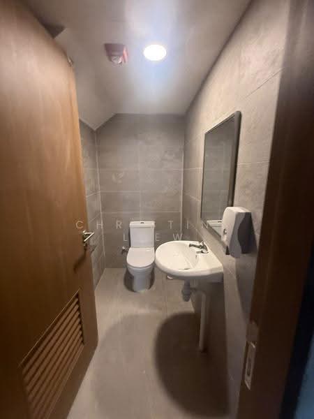 Stellar @ Tampines, 12 Tampines North Drive 4, Pasir Ris / Tampines, 2,131 sqft, Factory / Workshop (B2) For Rent, by Christina Liew, 500285450 - Bathroom - CommercialGuru.com.sg