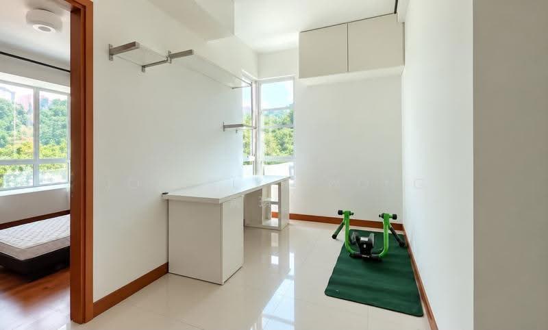 The Raintree, 93 Bukit Drive, Clementi Park / Upper Bukit Timah, 3 Bedrooms, 1,335 sqft, Condominium For Sale, by Joycelyn Wong 黄琪棋, 500285455 - Bedroom - PropertyGuru.com.sg
