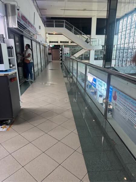 Sim Lim Square, 1 1, Beach Road / Bugis / Rochor, 670 sqft, Mall Shop For Rent, by Ssharon Loh, 500285457 - CommercialGuru.com.sg
