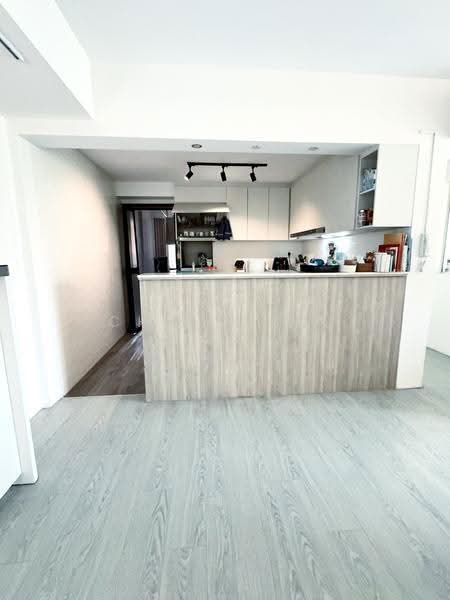 Evergreen Park, 31 Hougang Avenue 7, Hougang / Punggol / Sengkang, 3 Bedrooms, 1,087 sqft, Condominium For Sale, by Christina Ng, 500285474 - Kitchen - PropertyGuru.com.sg